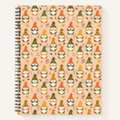 Herfstkabouters in het bospatroon notitieboek (Voorkant)