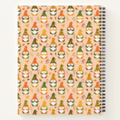 Herfstkabouters in het bospatroon notitieboek (Achterkant)