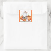 Herfstkat en pompoenen vierkante sticker (Tas)