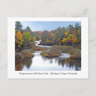HERFSTKLEUREN IN TAHQUAMENON FALLS STATE PARK, MI. BRIEFKAART