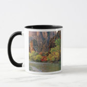 Herfstloof langs de Virgin River nabij de toegang  Mok (Links)