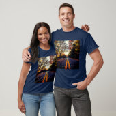 Herfstpad met een wolf – Mystic Forest Concept T-shirt (Unisex)
