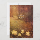 herfstpad vallende esdoorn bladeren bruiloft detai (Achterkant)