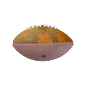 Herfstpatroon met vallende esdoornbladeren en boke american football (Gedraaid 270)