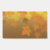 Herfstpatroon met vallende esdoornbladeren en boke post-it® notes (Voorkant)