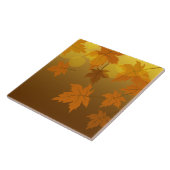 Herfstpatroon met vallende esdoornbladeren en boke tegeltje (Zijkant)