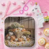 Herfstpompoenen op een hooibal papieren bordje (Feest)