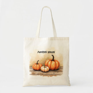 Herfstpompoenen op houten tafel tote bag