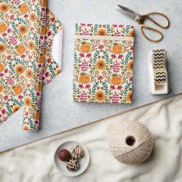 Herfstpompoenoogst en bloemenbladeren cadeaupapier