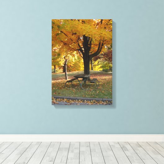 Herfstscène met picknicktafel. canvas afdruk (Insitu (Houten vloer))