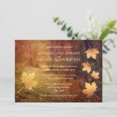 herfstspoor dat esdoorn verlaat rustige bruiloft kaart (Staand voorkant)