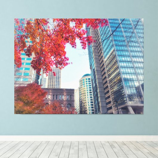 Herfststadsgezicht met rode esdoornbladeren canvas afdruk (Insitu (Houten vloer))