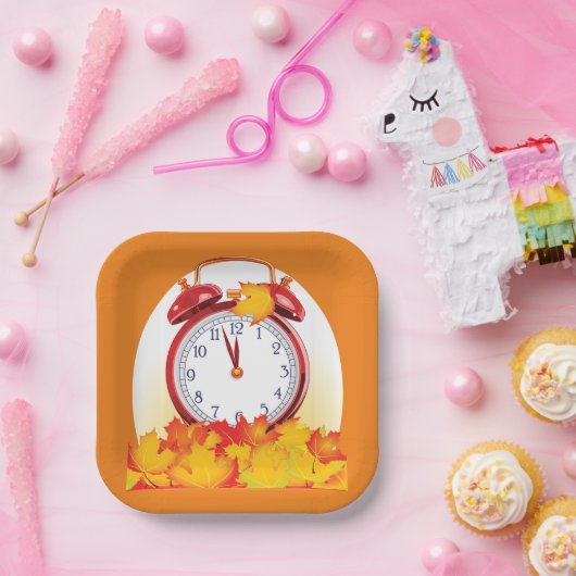 Herfsttijd verandering herfstbladeren en retro klo papieren bordje (Feest)