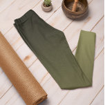 Herfsttrend Kleur Olijfgroen Ombre Leggings<br><div class="desc">Stijlvolle Olive Green subtiele ombre leggings van ons herfst & winter 2023/24 trendkleuren collectie bieden tijdloze charme. Deze Ombre Cyan Leggings hebben een verloop, dat vervaagt van donker aan de bovenkant naar de lichtere / helderdere kleur aan de poten. Deze Olive Green leggings zijn een geweldige manier om een pop...</div>