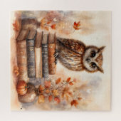 Herfstuil op boekenstapel met herfstbladeren legpuzzel (Horizontaal)