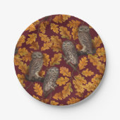 Herfstuilen op donkerrood papieren bordje (Voorkant)