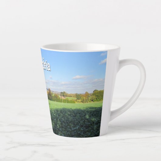 Herfstwandeling in het land - Klein gepersonalisee Latte Mok (Rechts)