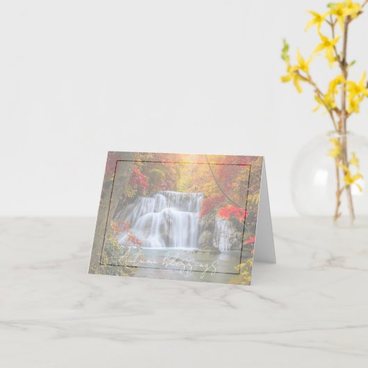 Herfstwaterval met aangepaste tekst kaart (Gele Bloem)