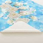 Herhaal bleek sky blue - white waterverf Rozen Sherpa Deken (3/4)