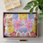 Herhalend bloempatroon met roze en geel tissuepapier (Geschenk)