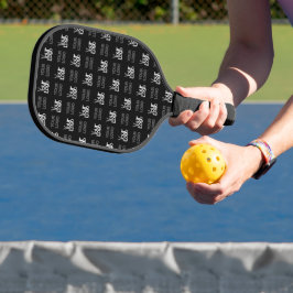 Herhalend patroon van twee logo's of afbeeldingen pickleball paddle