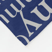 Herhalende naam overal blauw fleece deken (Hoek)
