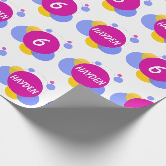 Herhalingsnaam en ouderdom Kinder personaliseren Cadeaupapier (Hoek)