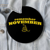Herinner je November Gadsden Snake Ronde Button 6,0 Cm (In situ)