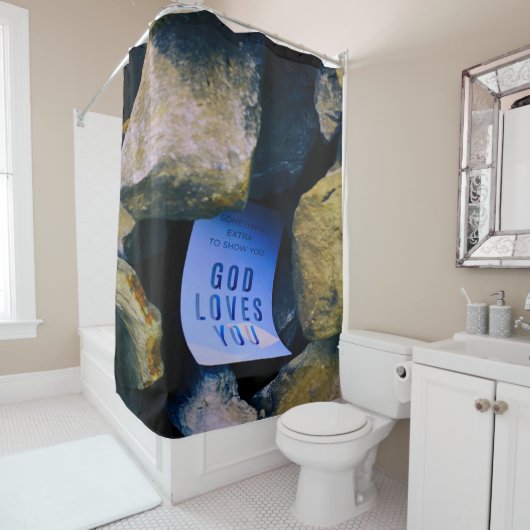 Herinnering aan God's liefde voor jou. Christelijk Douchegordijn (In situ)