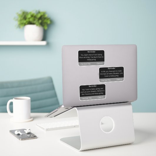 Herinnering condoleances begrafenis blijven onders sticker (Laptop op bureau)