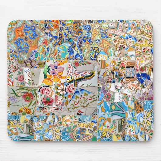 Herinneringen. Park Güell. Geweldige mozaïek. Deel Muismat (Voorkant)