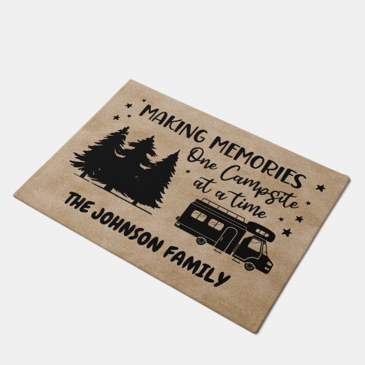 herinneringen tegelijk op een kampeerterrein maken deurmat (Schuin)