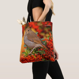 Hermit Thrush Songbird op Scarlet Firethorn Tote Bag