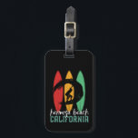 Hermosa Beach California  Retro Surfing Bagagelabel<br><div class="desc">retro surfbordontwerp voor surfers die van surfen houden en de oceaangolven aanjagen. Koele zomervakantie, zomervakantie voor mensen die van hete zon genieten, tropisch weer, zonneschijn onder de palmboom. Grunge en noodlijdend design om te draag terwijl je van het strand geniet en rond de vuurzee zingt. Geweldig souvenir, kerstcadeau en verjaardagscadeau...</div>