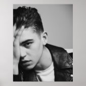 Hero Fiennes Tiffin Poster (Voorkant)