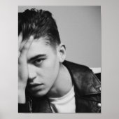 Hero Fiennes Tiffin Poster (Voorkant)