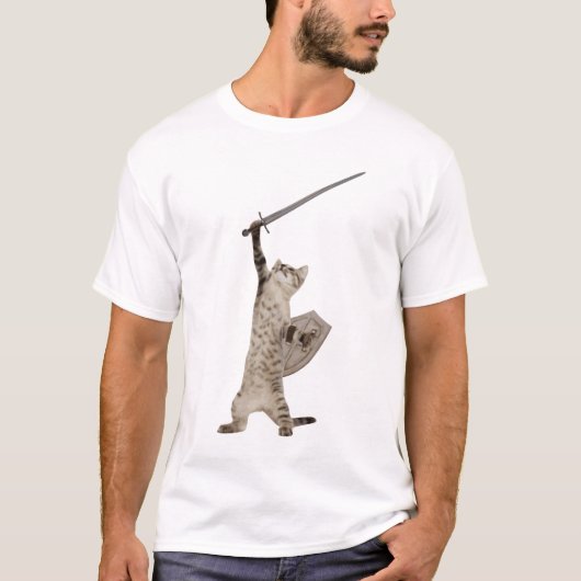 Heroic Warrior Knight Cat T-shirt (Voorkant)
