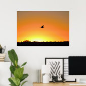 Heron Flying bij Sunset Photo Poster (Thuiskantoor)