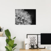 Herrliches Detail Pusteblume in schwarz weiß Poster (Thuiskantoor)
