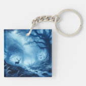 Herten in donker bos van blauwe nevel sleutelhanger (Achterkant)