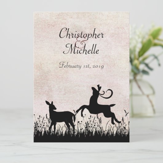 Herten in Meadow bruiloft uitnodiging (Staand voorkant)