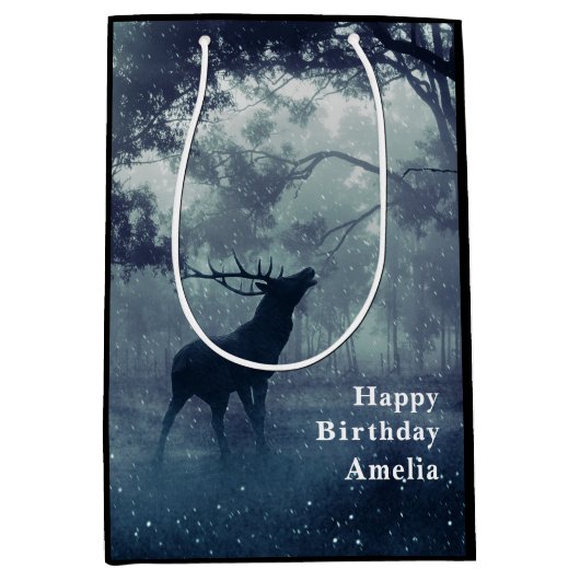 Herten met gewei in een schaduwrijk bos - Verjaard Medium Cadeauzakje (Voorkant)