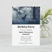 Herten met gewei in Shadowy Forest Verjaardag Kaart (Staand voorkant)