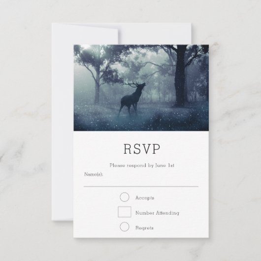 Herten met gewei in Shadowy Forest Wedding RSVP Kaartje (Voorkant)