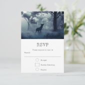 Herten met gewei in Shadowy Forest Wedding RSVP Kaartje (Staand voorkant)