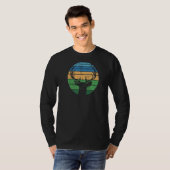 Herten met gewei  verontruste retro zonsondergang t-shirt (Voorkant volledig)