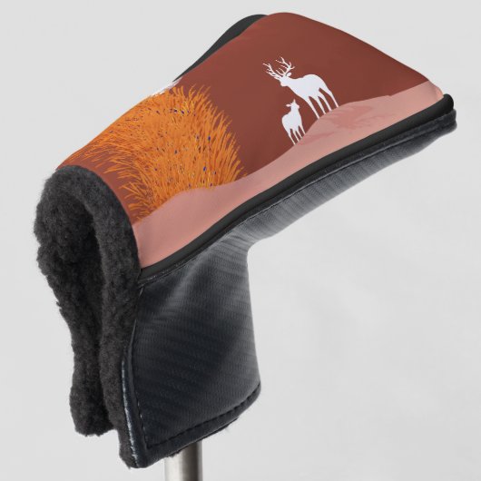 Herten op Moon Lit Hill Golfheadcover (3/4 voorkant)