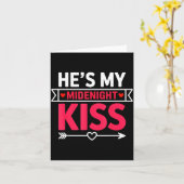 He's My Midnight Kiss Happy New Year Matching Coup Kaart (Gele Bloem)