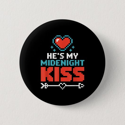 Hes My Midnight Kiss Happy New Year Matching Coupl Ronde Button 5,7 Cm (Voorkant)