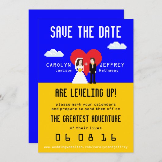 Het aanpasbaar Nerdy 8-bits Bride & Groom sparen d Save The Date (Voorkant / Achterkant)